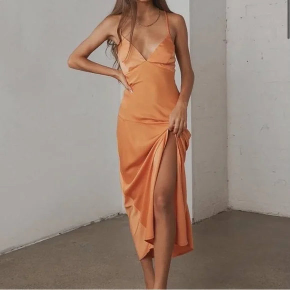 Amused Midi Dress - Orange Orange / S
